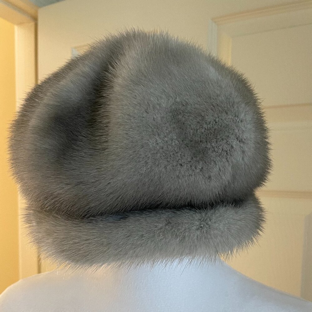 Natural Mink Fur Ladies Hat Cap